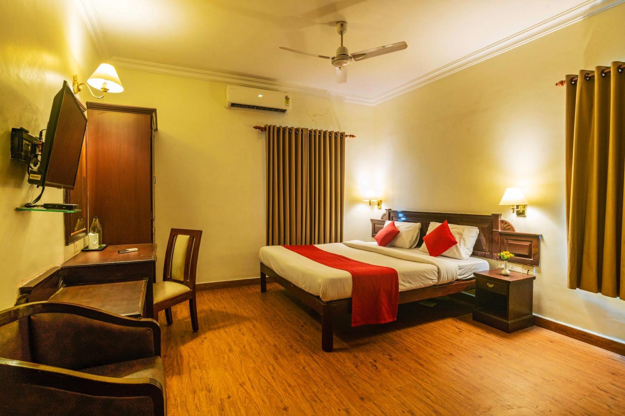 Hotel Archana Inn Kochi Exteriör bild